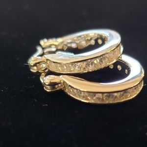 SOLD Silpada Sterling Silver Cubic Zirconia Ray of Light Hoop Earrings P1077